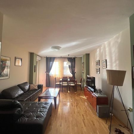 Cozy, Modern Apartment In The Center Of The City! Σκόπια Εξωτερικό φωτογραφία